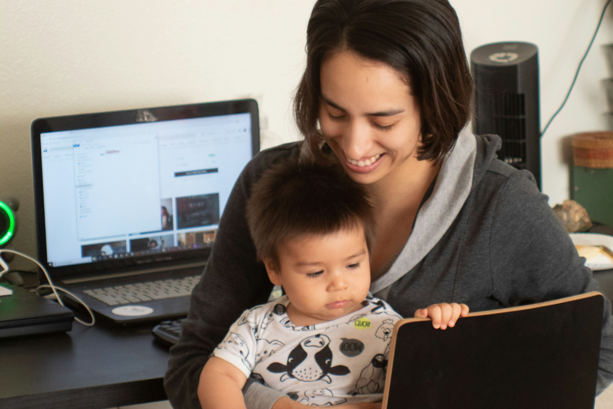 Work-Life Balance Strategies for Busy Moms